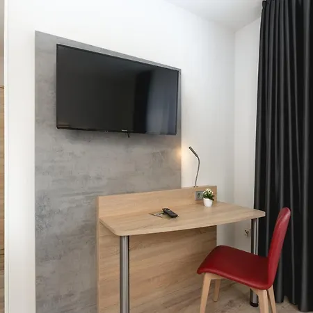 Zur Blume & Restaurant Bei Basel 3* Efringen-Kirchen